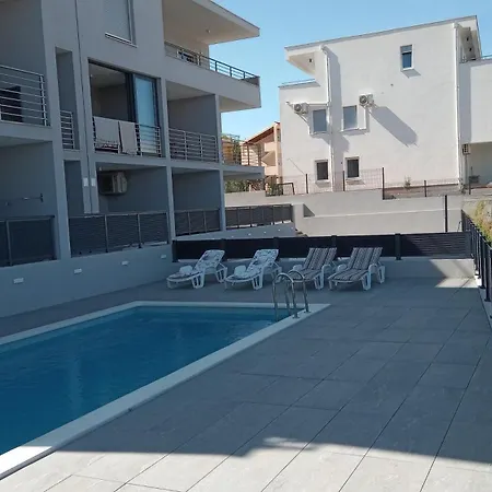 Gaby 3 Appartement *