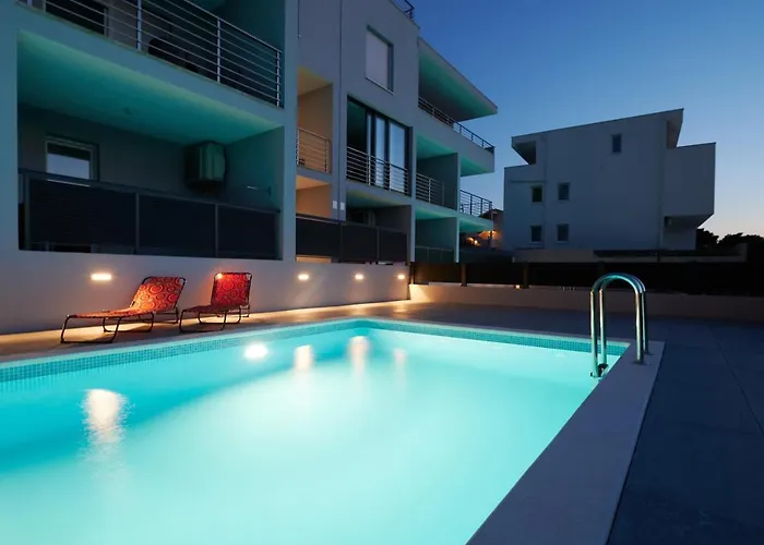 Appartement Gaby 3 *